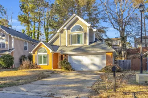 1264 Watercrest Cir, Lawrenceville, GA 30043