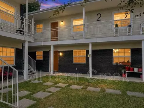 1824 Thonig Rd #4, Houston, TX 77055