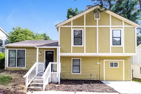 6229 Creekford Ln, Lithonia, GA 30058
