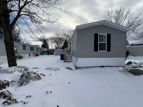 4418 Daisy Ln W #156, Traverse City, MI 49685