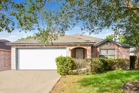 5002 Silent Lk, San Antonio, TX 78244