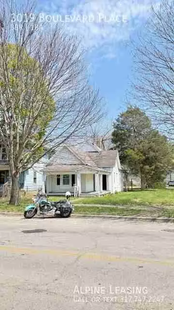 3019 Boulevard Pl, Indianapolis, IN 46208