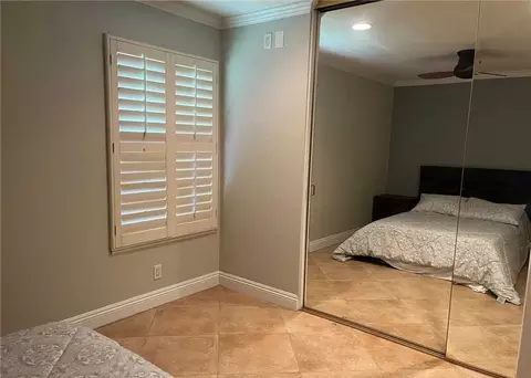 142 Orange Blossom #112, Irvine, CA 92618
