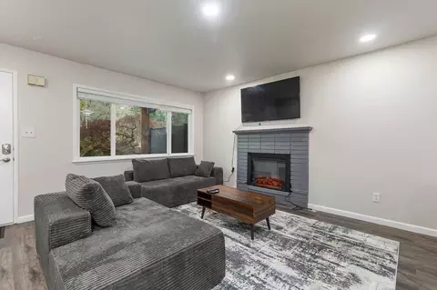 19122 3rd Dr SE #1355636P, Bothell, WA 98012