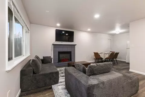 19122 3rd Dr SE #1355636P, Bothell, WA 98012