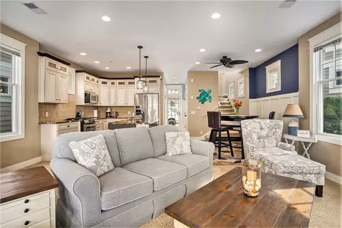 807 Lake St #1073561P, Saugatuck, MI 49453