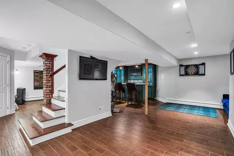 1025 Peconic Bay Blvd #1321343P, Laurel, NY 11948