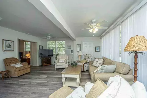 816 E Cooper Ave #1359011P, Folly Beach, SC 29439