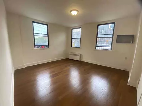 105-19 37th Ave #1F, New York, NY 11368