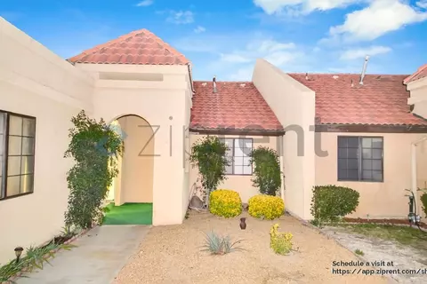11684 Ash St, Apple Valley, CA 92308
