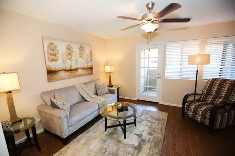 10134 W Mohawk Ln, Peoria, AZ 85382