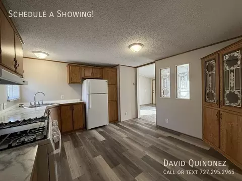6622 Country Ln, Van Buren Township, MI 48111