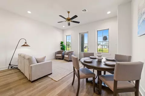 315 Sandstone Ave #206, Scott, LA 70583