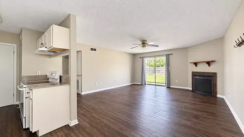 5107 Nicholson Dr, Baton Rouge, LA 70820
