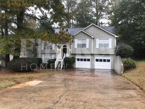 120 Cinnamon Fern Cir, Covington, GA 30016