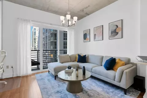 137 NE 2nd Ave #1357349P, Miami, FL 33132
