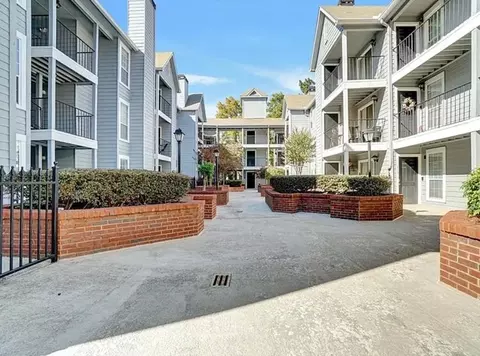 214 Granville Ct, Sandy Springs, GA 30328