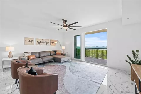 605 Kemp St #1044453P, Merritt Island, FL 32952