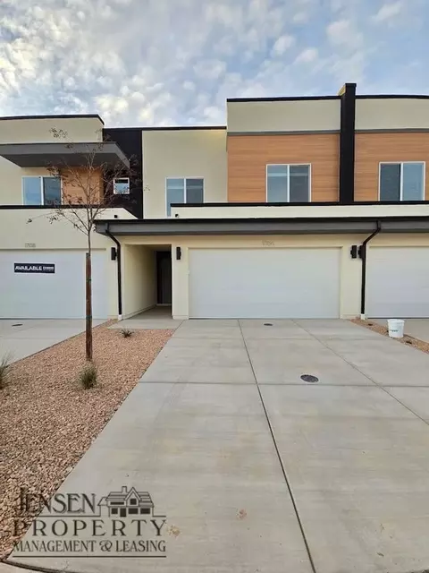 1704 S Forbidding Way, Washington, UT 84780