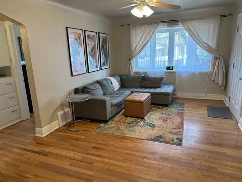 2933 Ivanhoe St #1357994P, Denver, CO 80207