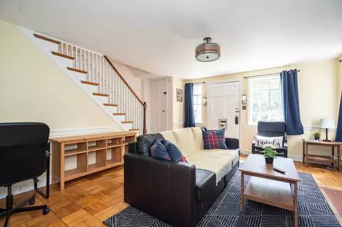 809 Chetworth Pl #1358962P, Alexandria, VA 22314