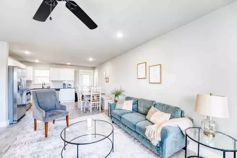 214 NW L St #1363336P, Bentonville, AR 72712