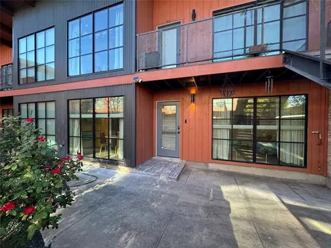 400 E 30th St, Austin, TX 78705