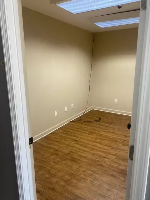 716 E Fairfield Rd #123, Greenville, SC 29605