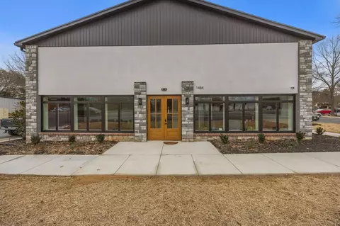1484 Dale Earnhardt Blvd #100, Kannapolis, NC 28083