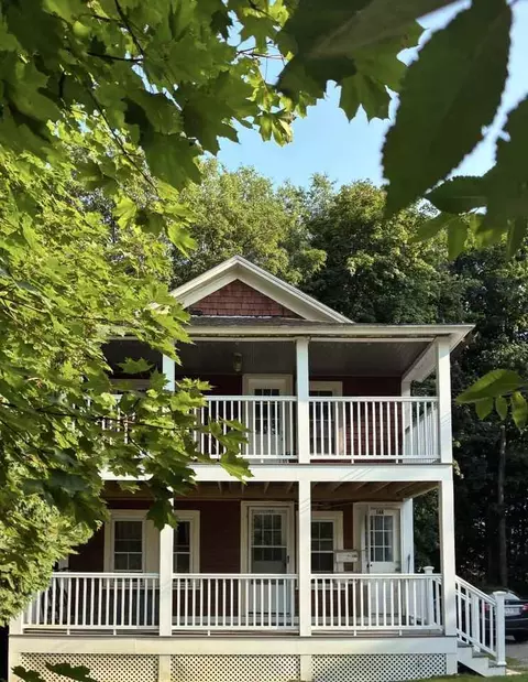 14 Graves St #B, South Deerfield, MA 01373