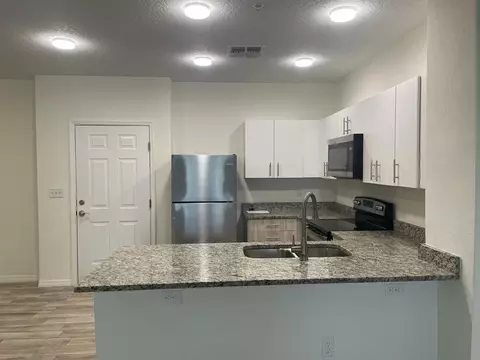 2121 Mccoy Rd #335, Belle Isle, FL 32809