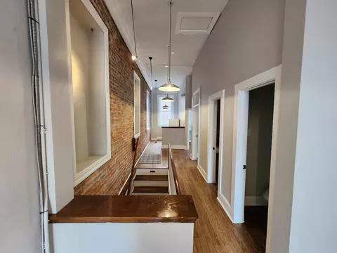 211 Main St 2nd Fl #2, Annapolis, MD 21401