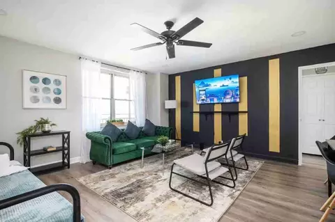 300 Peachtree St #1299377P, Atlanta, GA 30303
