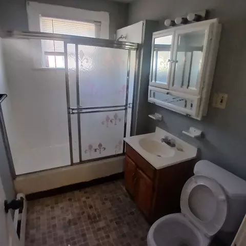 224 Vine St #3, Hartford, CT 06112