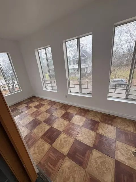 3026 E 123rd St, Cleveland, OH 44120