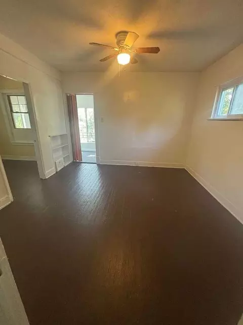 3026 E 123rd St, Cleveland, OH 44120