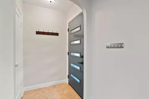 2214 13th St NE, Washington, DC 20018