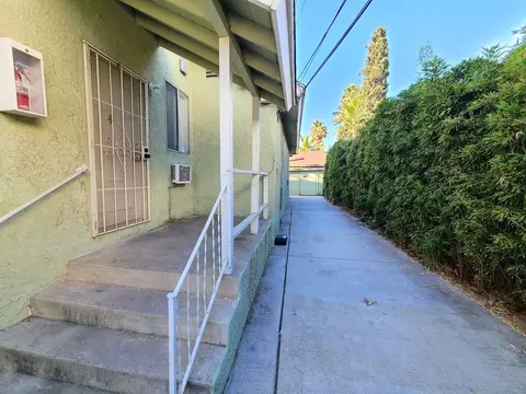 3891 Locust St, Riverside, CA 92501 photo 2