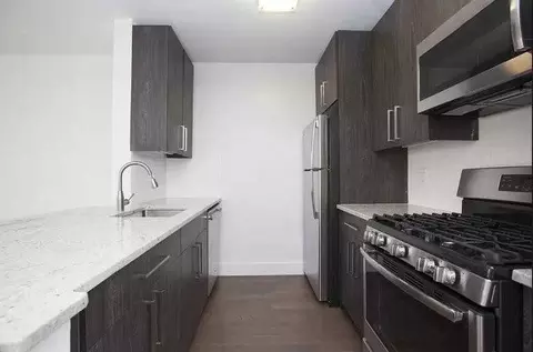 30 West St #702, New York, NY 10004
