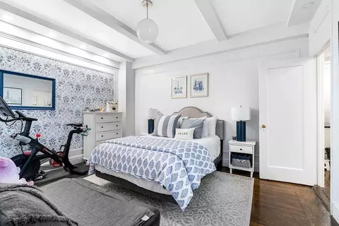 157 E 72nd St #12H, New York, NY 10021