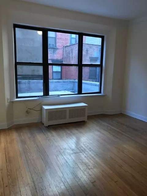 305 E 72nd St #3NL, New York, NY 10021