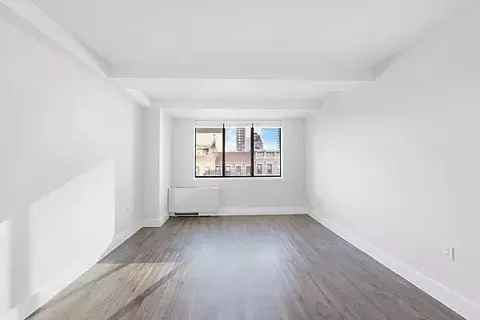 Undisclosed, New York, NY 10128