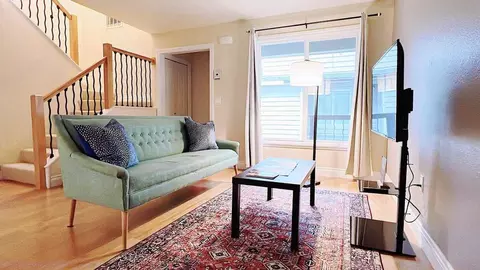237 W 13th Ave #1284540P, Anchorage, AK 99501