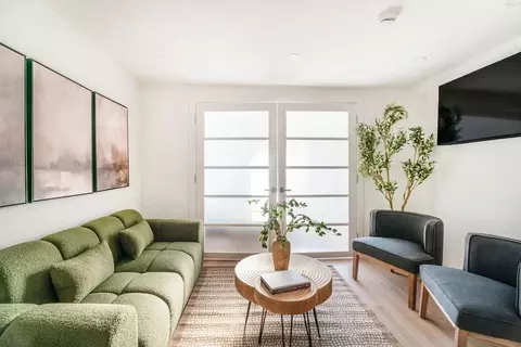 335 E 22nd St #1356853P, New York, NY 10010