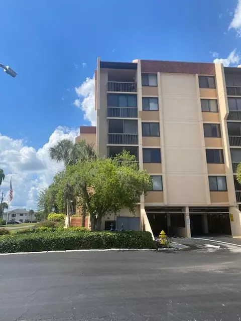 3006 Caring Way, Port Charlotte, FL 33952