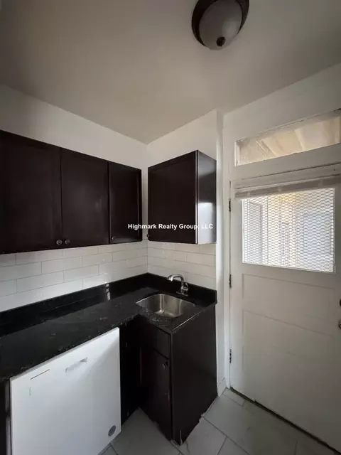1321 W Estes Ave #35, Chicago, IL 60626