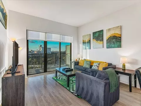 2121 Holcombe Blvd #1359141P, Houston, TX 77030