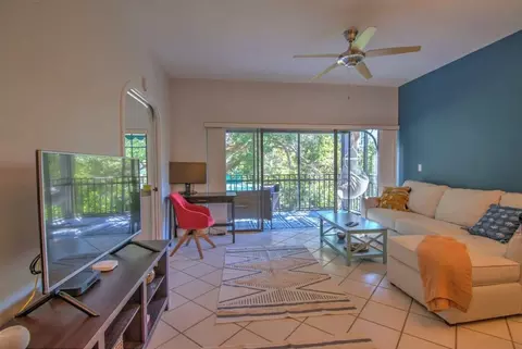 3310 Europa Dr #1049697P, Naples, FL 34105