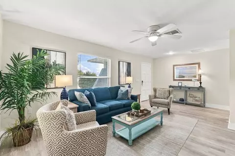 724 108th Ave N #1073495P, Naples, FL 34108