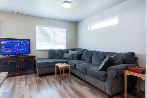 5706 W 1st Pl #1324034P, Kennewick, WA 99336